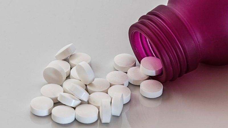 Un implant dentaire fait-il mal ? Jour par jour