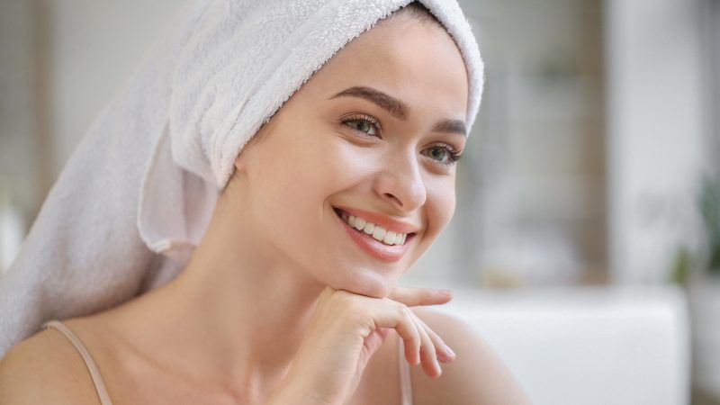 Greffe de cheveux chez la femme : les différences